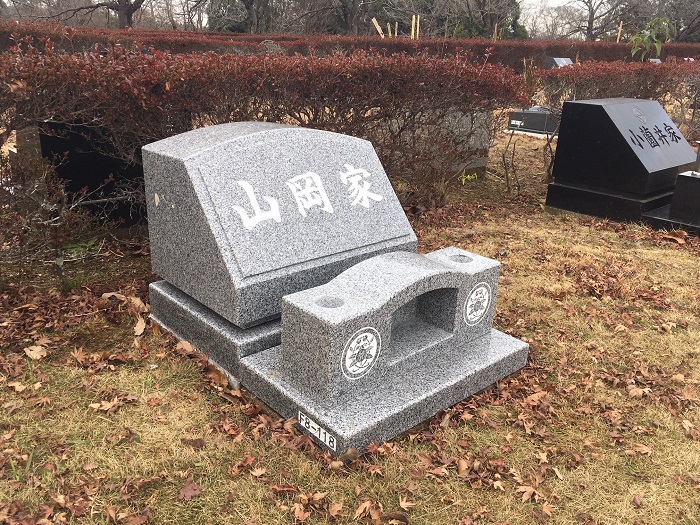 千葉市営　平和公園　木村石材店にて施工