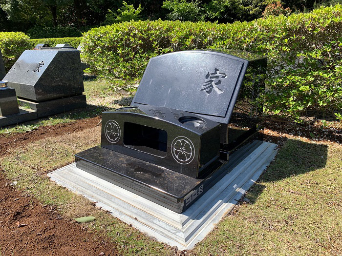 千葉市営　平和公園　木村石材店にて施工